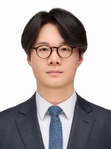 저자 이미지